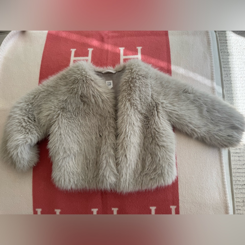 GAP Kids Faux Fur Jacket in Gray